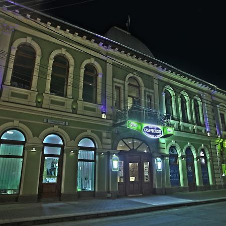Hotel Casa Preturii Tîrgu Lăpuş Exterior foto