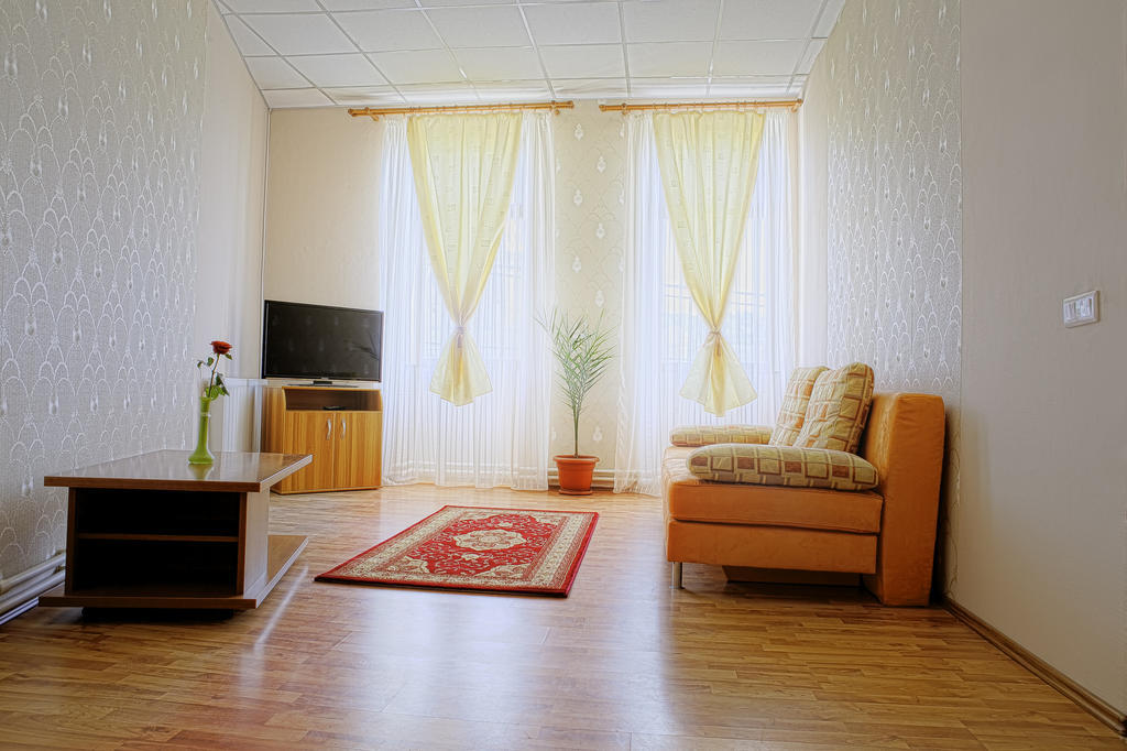 Hotel Casa Preturii Tîrgu Lăpuş Zimmer foto